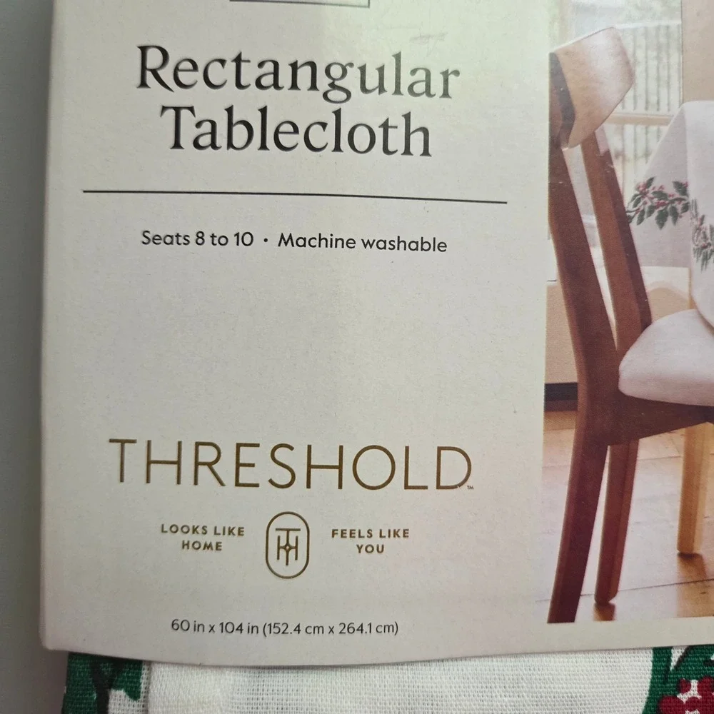 Threshold‎ Christmas Holly Rectangular Tablecloth 60x104 White Red Green Cotton